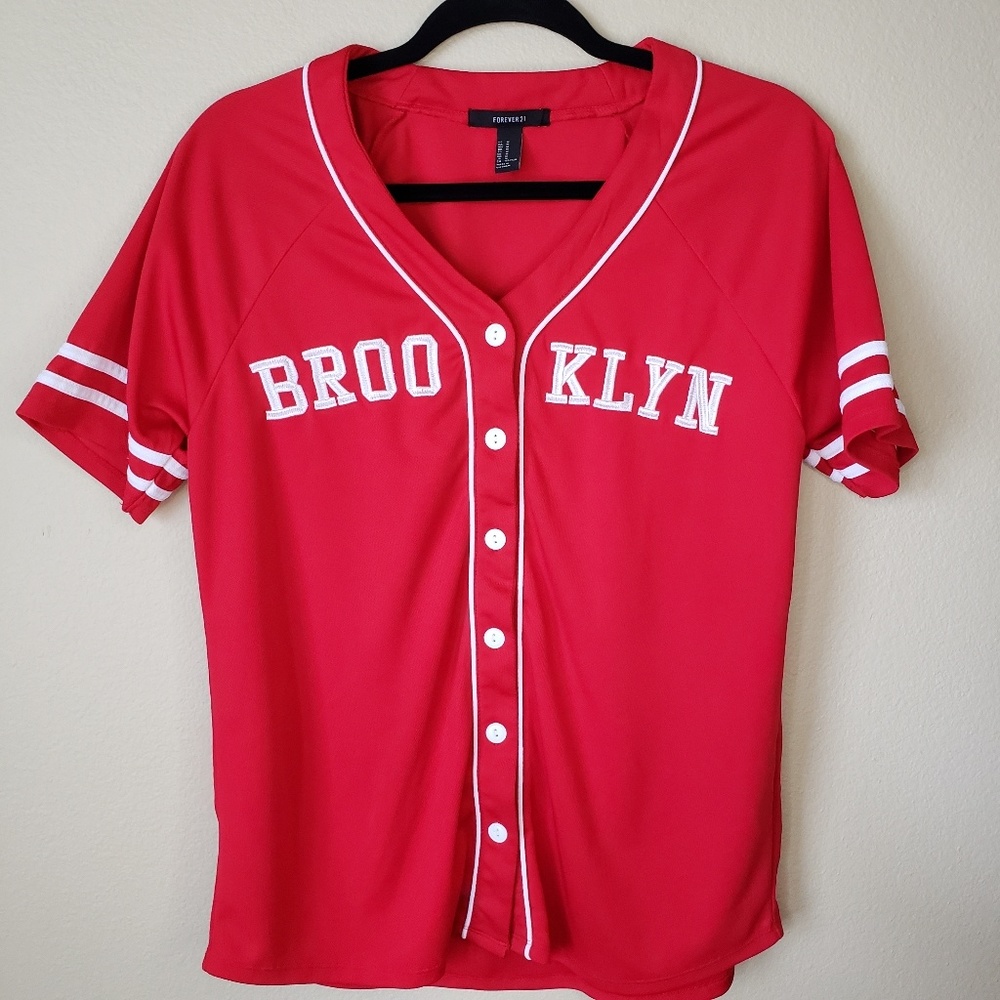 Forever 21 Brooklyn Baseball Graphic Jersey